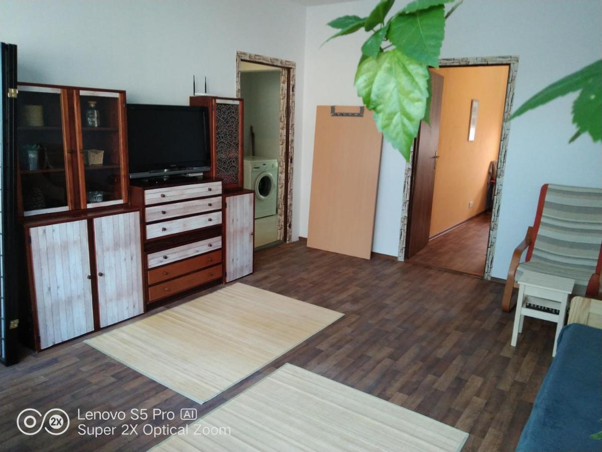 Apartman S Virivkou A Infrasaunou V Olomouci ภายนอก รูปภาพ